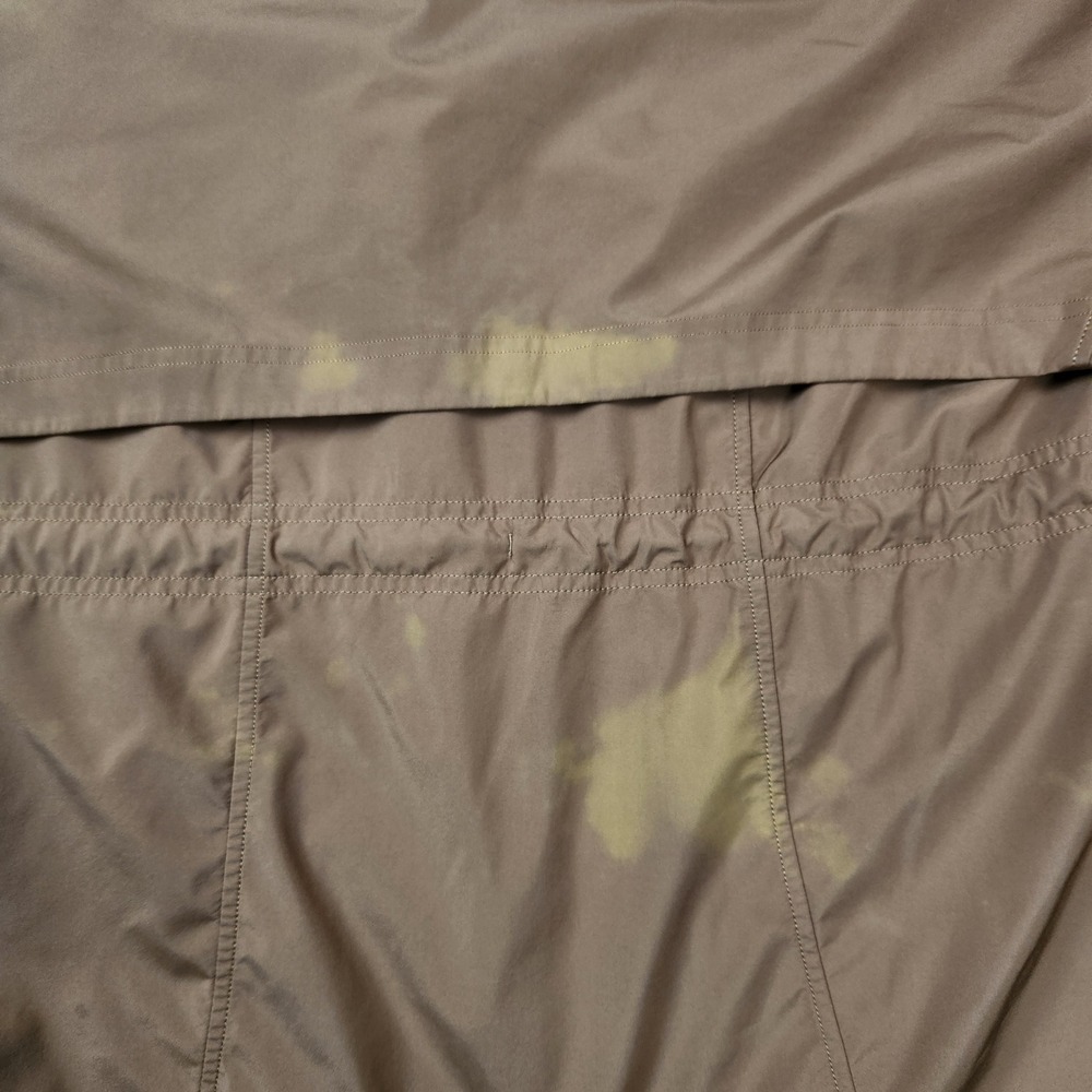 Lululemon Relaxed Fit Rain Shell Jacket Womens Medium Beige Drawstring FLAWS - Picture 9 of 15